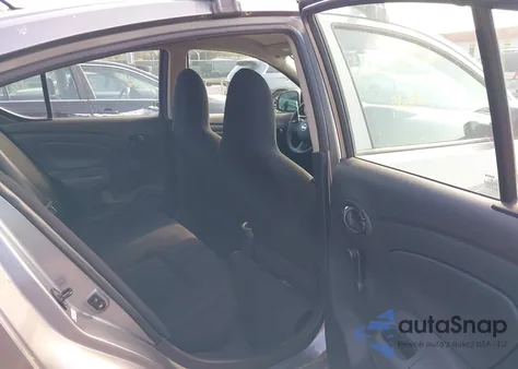 2013 Nissan Versa 1.6 S from USA, damaged, VIN 3N1CN7AP2DL888622